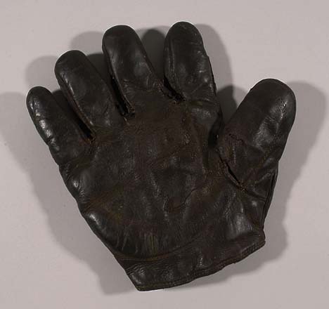 Early 1900's Crescent Glove Front